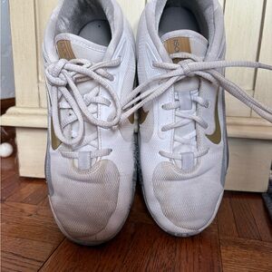 Nike Kids Sneakers White and Gold